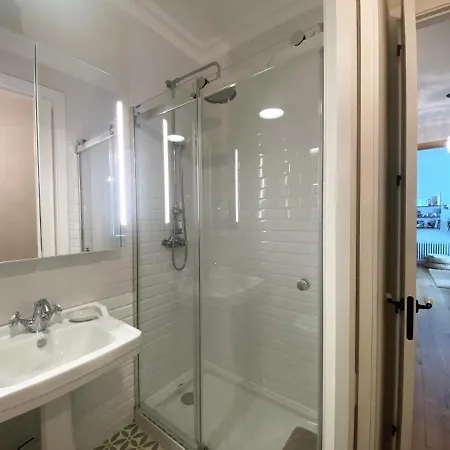 Housingcoruna Maria Pita * A Coruña